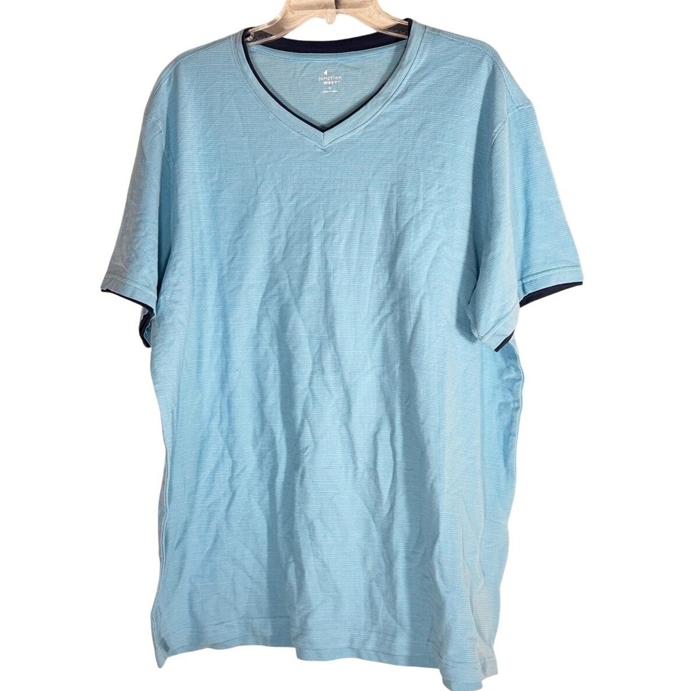 Junction West Men's Light Blue V‑Neck Short Sleeve Shirt XL lightweight Thermal
